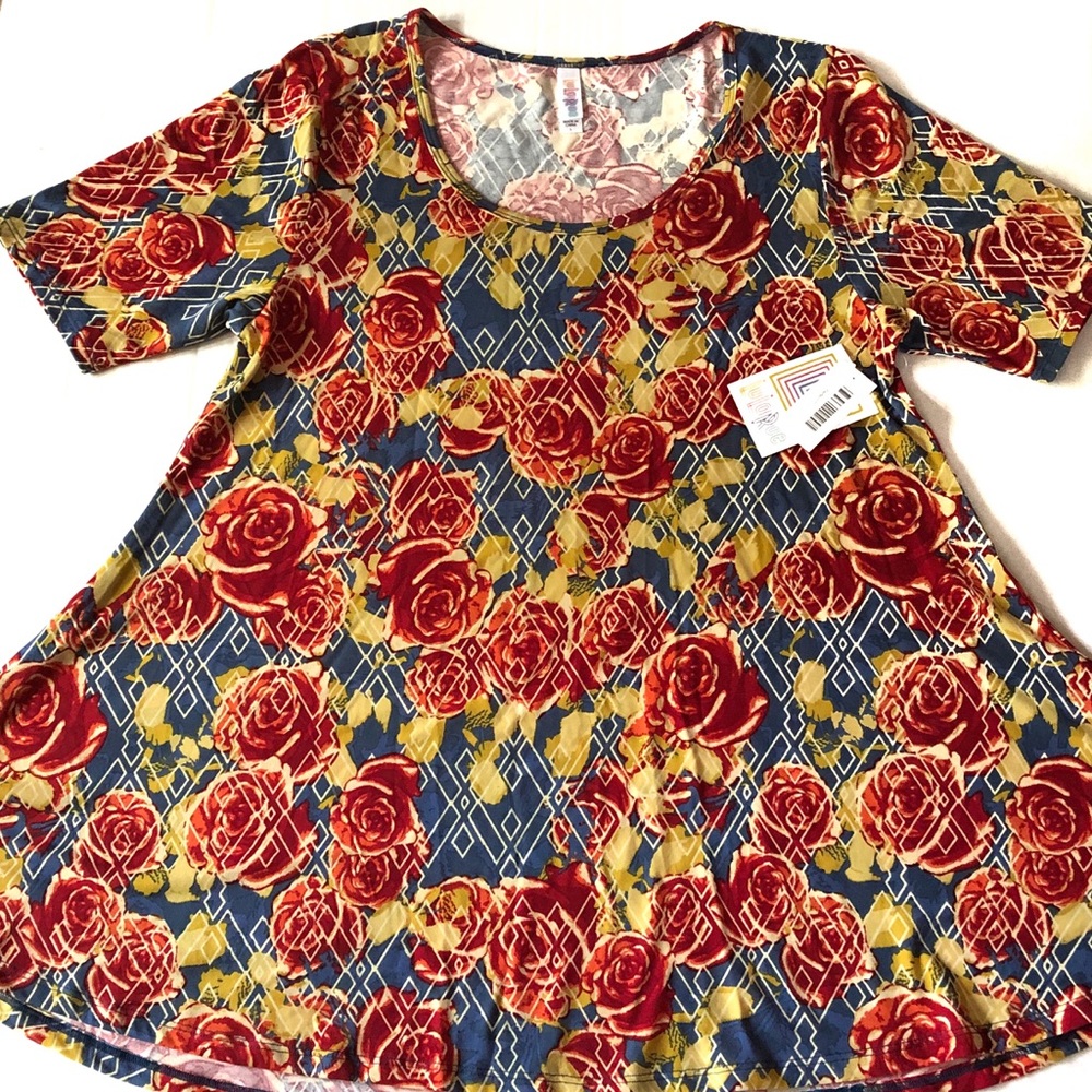 NWT LuLaRoe Perfect T